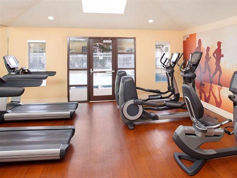 Hyatt House Mount Laurel Hotel Ngoại thất bức ảnh